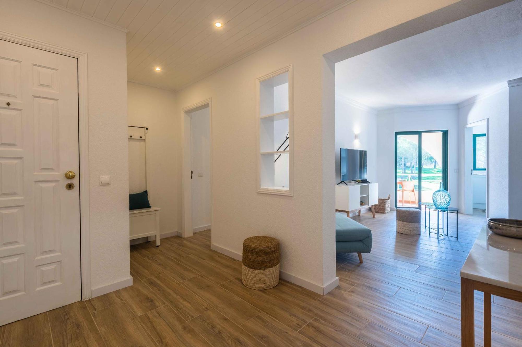 Salgados 1 Bedroom Apartment - 500M From The Beach Guia  Exterior foto