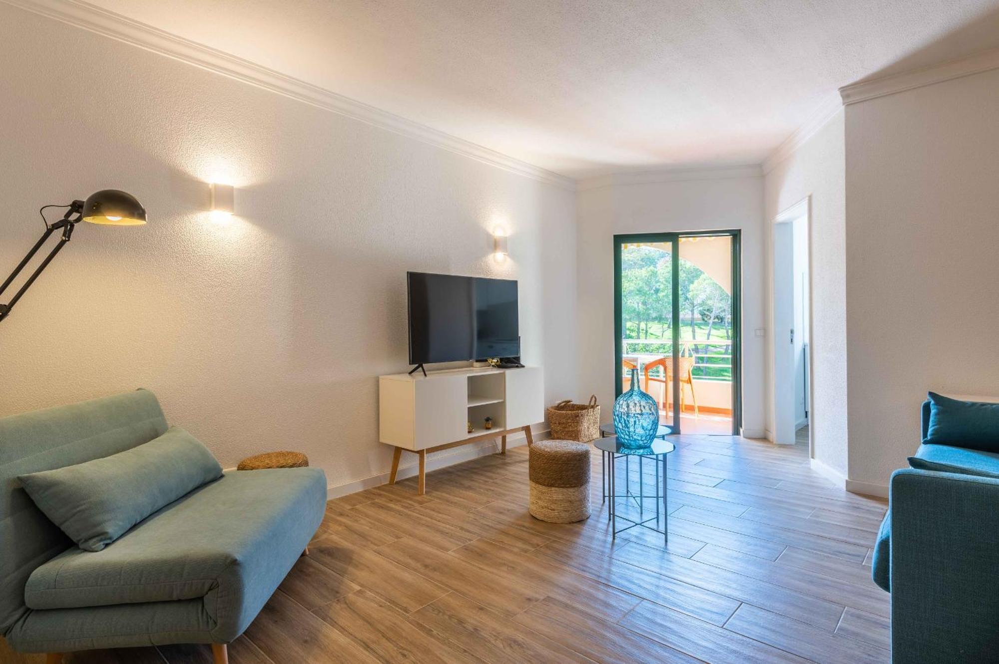 Salgados 1 Bedroom Apartment - 500M From The Beach Guia  Exterior foto