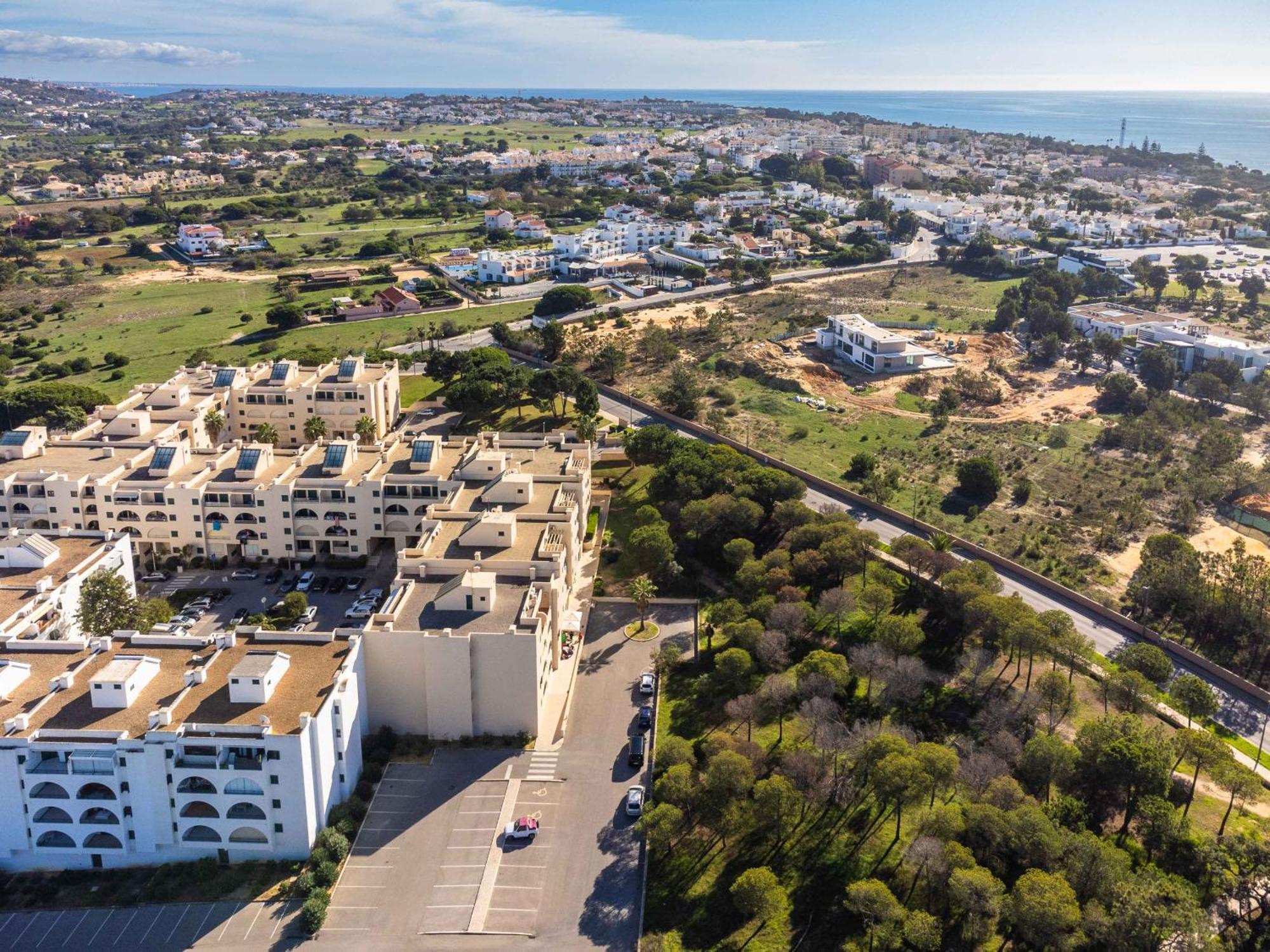 Salgados 1 Bedroom Apartment - 500M From The Beach Guia  Exterior foto